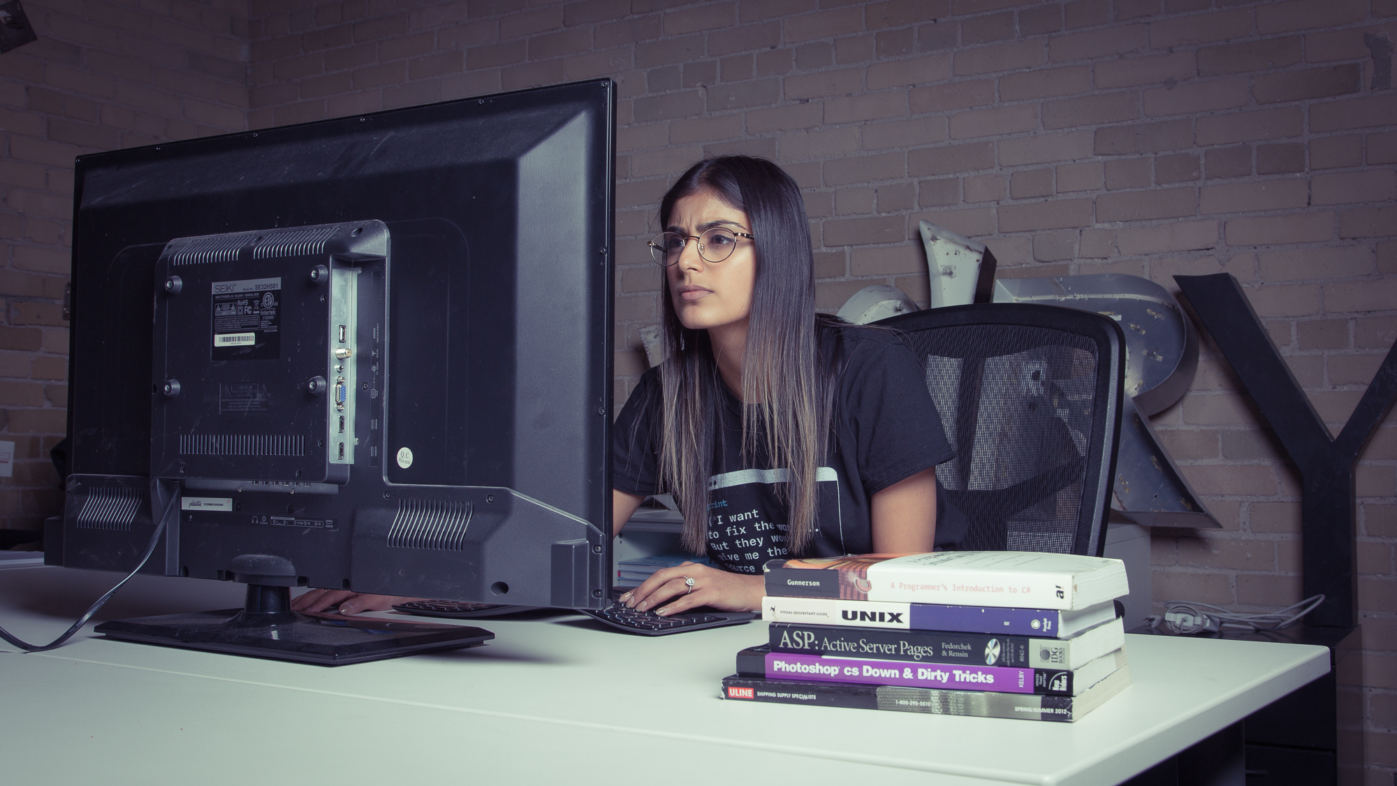 Stocking up on photos of women engineers » Stimulant